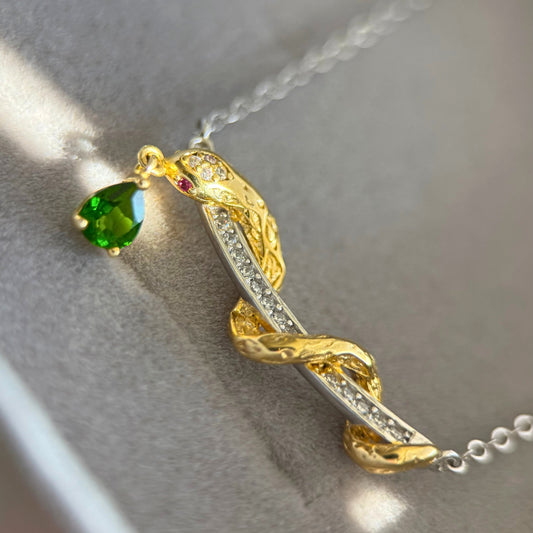 Serpentine Necklace with Natural Green Diopside